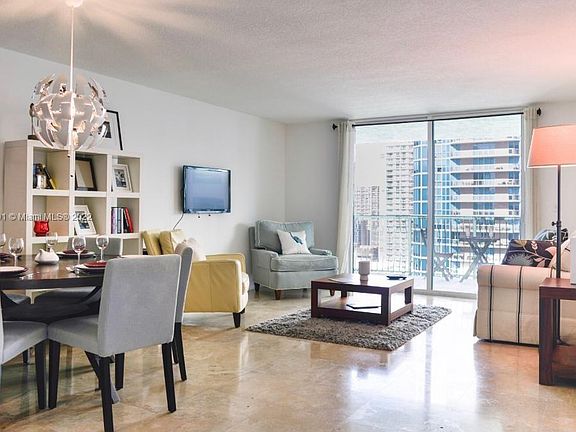 4th image of 1200 Brickell Bay Dr APT 3518
