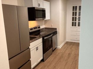 60 South St #9, Concord, NH 03301