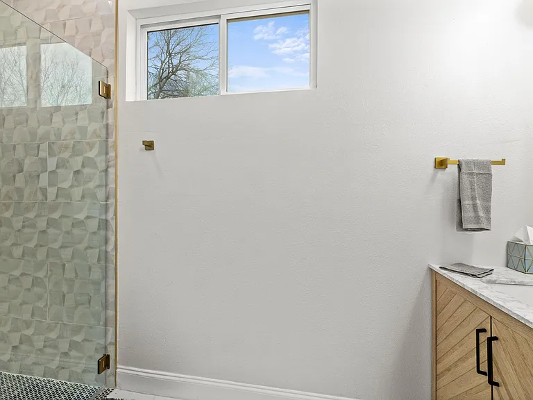 7036 Edgerton Dr — Photo 16