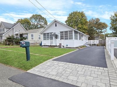 242 Pawnee Street, Ronkonkoma, NY, 11779