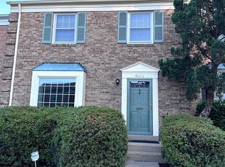 9313 Clanbrook Ct, Fairfax, VA 22031