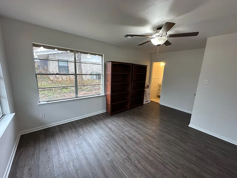 3206 Bruce Dr #B — Photo 8