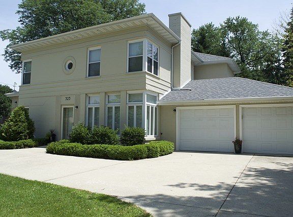 2nd image of 323 Dover Ave