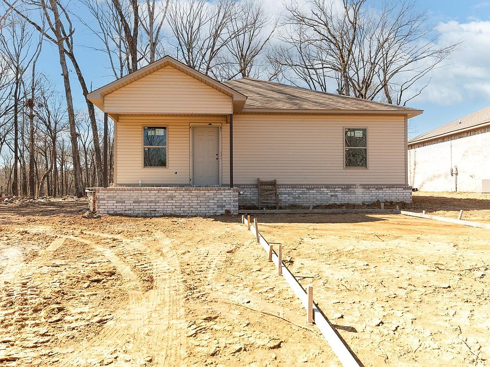 1st image of 6 Moon Rd