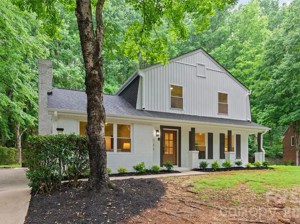 700 Tadlock Pl, Matthews, NC 28105