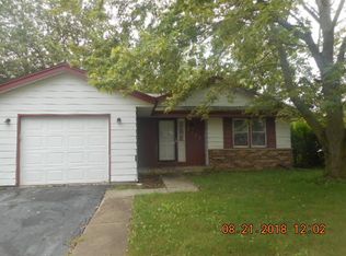 9207 Florence Dr, Sturtevant, WI 53177