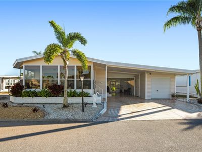 493 Jacklin Ln, North Fort Myers, FL, 33903