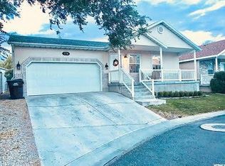 7774 S Ash Briar Ln, West Jordan, UT 84084