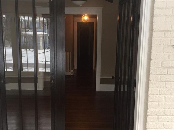 5th image of 510 Linwood Ave #1