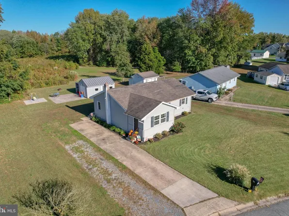 82 Tammie Dr, Dover, DE 19904