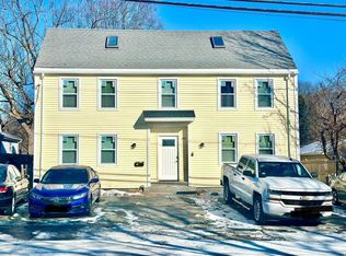 591 Varnum Ave, Lowell, MA 01854