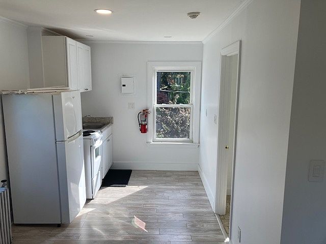 2nd image of 119 Pleasant St APT 7
