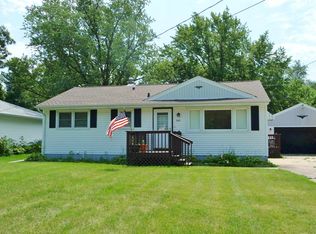 9414 Ritter Dr, Machesney Park, IL 61115