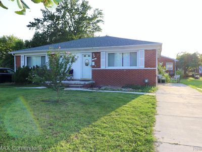 2668 Ackley Ave, Westland, MI, 48186