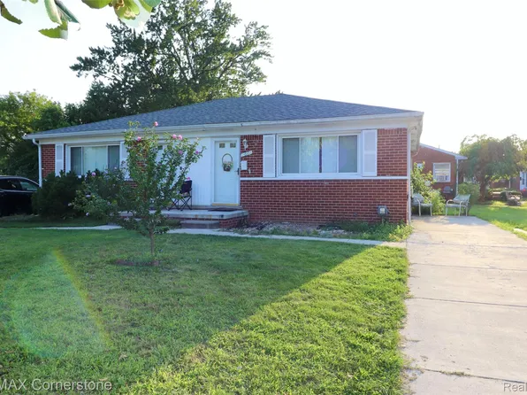 2668 Ackley Ave, Westland, MI 48186