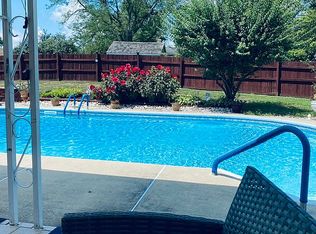 75 Pine Ln, Gilbertsville, PA 19525