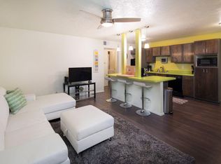 4805 Marquette Ave NE, Albuquerque, NM 87108