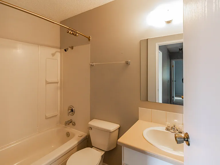 200 Brookpark Dr SW #523 — Photo 9