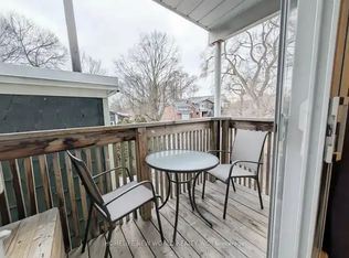 258 Kenilworth Ave #2, Toronto, ON M4L 3S8
