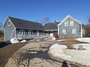 13 Hope Rd, Newport, ME 04953