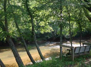 560 Robinson Bridge Rd, Central, SC 29630