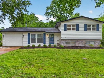 303 Ranch Dr, Ballwin, MO, 63011
