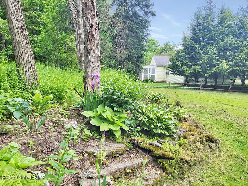 3rd image of 154 Hilgert Parkway