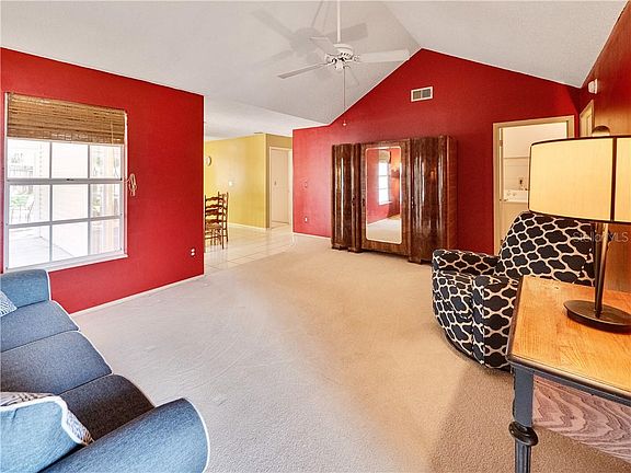 4th image of 1280 Indian Bluff Dr