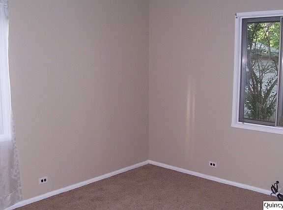 Home for Sale in Quincy, IL $65,000