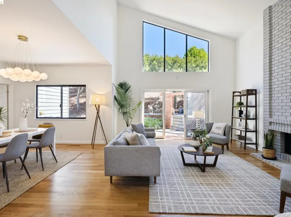 4212 Highknoll Dr, Oakland, CA 94619