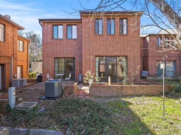 2279 Pernoshal Ct, Atlanta, GA 30338