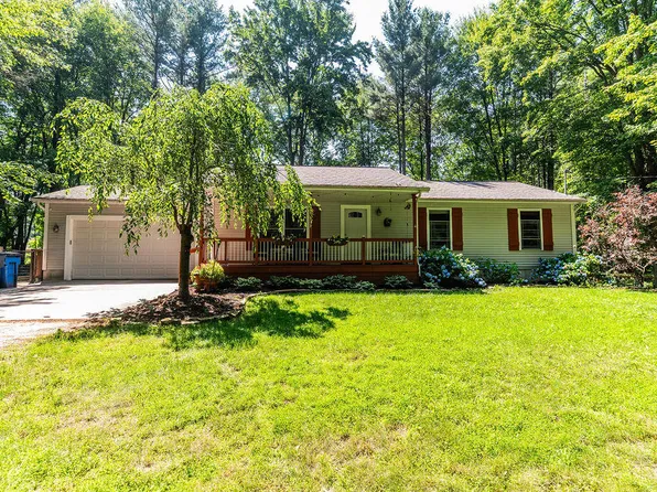 5447 Dalson Rd, Twin Lake, MI 49457