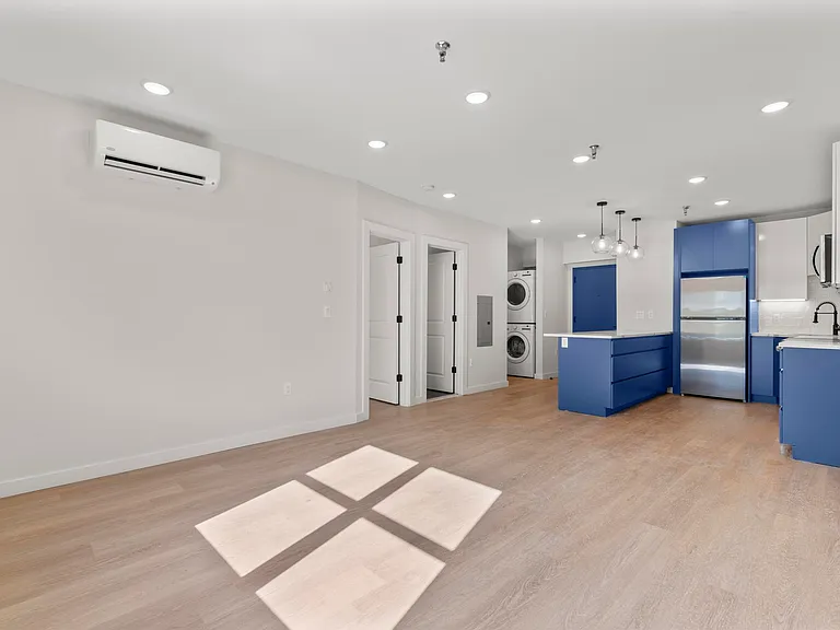 A55 Tunxis Ave #106 — Photo 27
