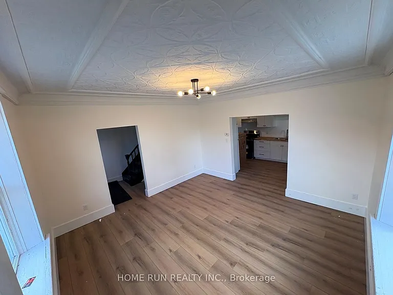 47 A Madawaska St — Photo 16
