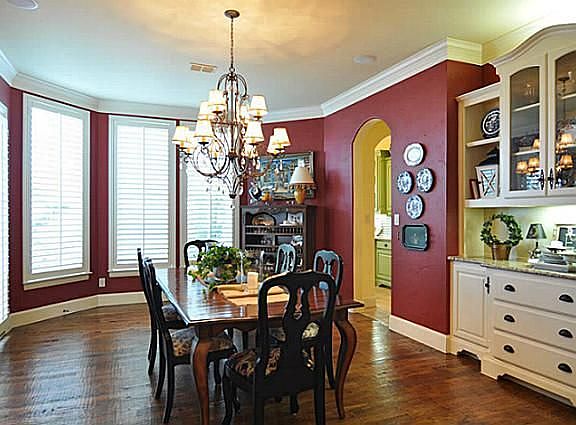 4th image of 6612 Crown Forest Dr