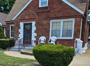 5714 Park Ln, Saint Louis, MO