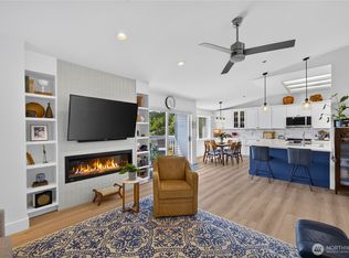 1510 Skyline Way #A301, Anacortes, WA 98221