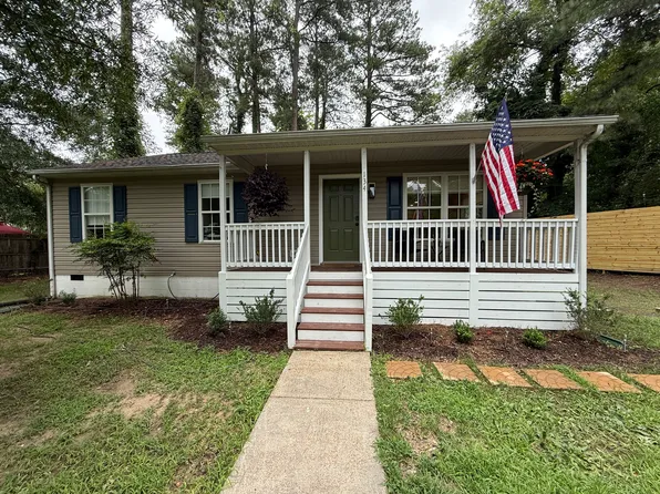 134 Wickre St, Williamsburg, VA 23185