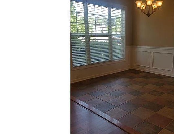 4th image of 5685 Carrington Pl