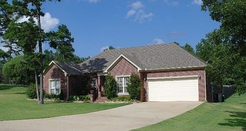 1st image of 101 Lakeway Dr