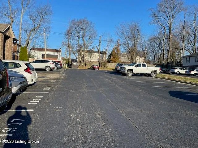 2 bed, 2.0 bath, 966 sqft, $1,250 — Photo 2