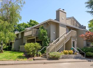 1965 Lake Isle Dr, Eugene, OR 97401
