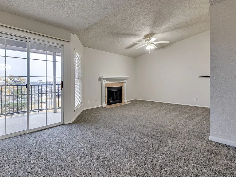 Lincoln Park Apartments — Photo 27