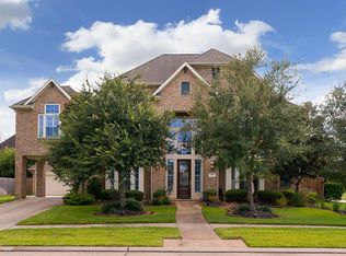 2500 W Ranch Dr, Friendswood, TX 77546