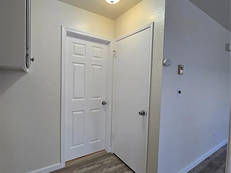 9649 N Loop Blvd — Photo 10