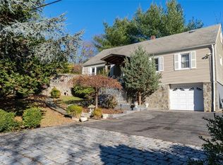 310 Cooper Ave, Mamaroneck, NY 10543