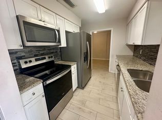 902 E Church Ave, Longwood, FL 32750
