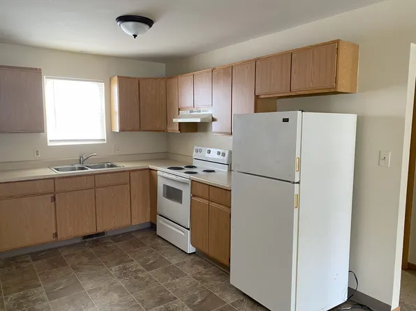 Ashton 12 - 409-102, 409 Western Ave, Ashton, IL 61006