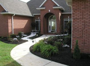 3860 Attley Dr, Louisville, TN 37777