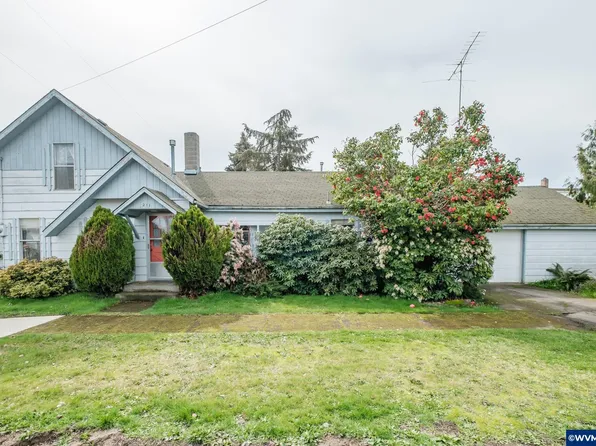 211 W I St, Halsey, OR 97348